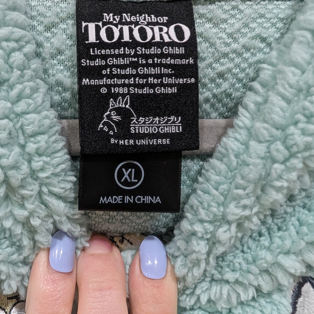 Mint Green Totoro Fleece Hoodie XL Short - Picture 2 of 6